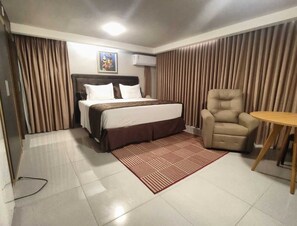 Departamento Confort | 1 habitación, espacio para trabajar con laptop y wifi gratis 
