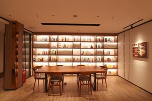 Unclassified image, 4 of 17, button - Hanting Hotel (Beijing)