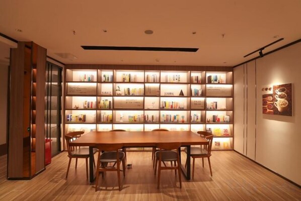 Unclassified image, 1 of 17, button - Hanting Hotel (Beijing)