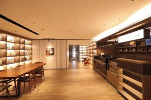 Unclassified image, 2 of 17, button - Hanting Hotel (Beijing)