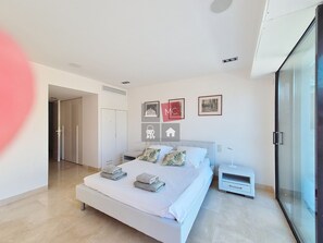 4 bedrooms, iron/ironing board, free WiFi - BEL APPARTEMENT A VILLA MAXIMA (Sainte-Maxime)