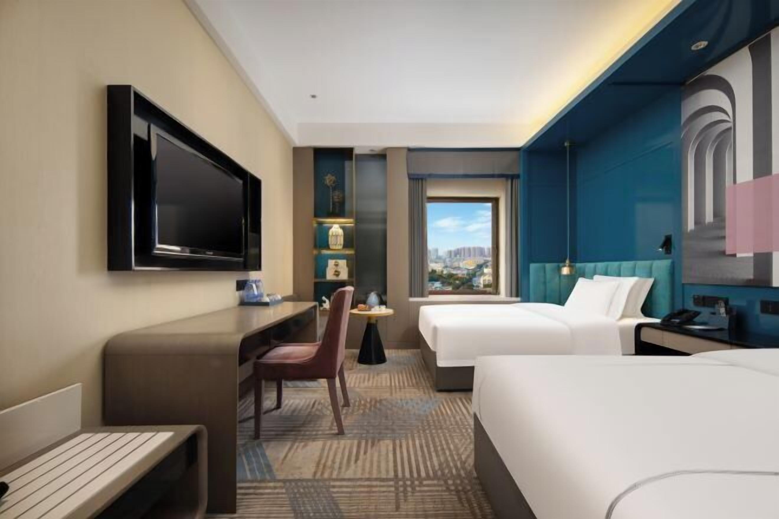 Down comforters, minibar, desk, blackout drapes