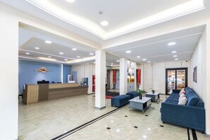 Unclassified image, 3 of 17, button - Naxiang Fujian Holiday Inn (Zhujiajian branch of Oriental Garden Hotel) (Zhoushan)