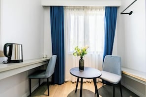 Room - Naxiang Fujian Holiday Inn (Zhujiajian branch of Oriental Garden Hotel) (Zhoushan)