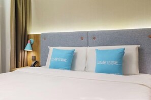 Room - Homeinn Hotel (Dalian People's Square Xinkai Road) (Dalian)