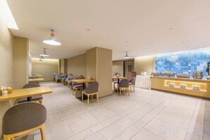 Unclassified image, 2 of 82, button - Homeinn Hotel (Dalian People's Square Xinkai Road) (Dalian)