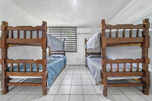 3 chambres, Wi-Fi, draps fournis