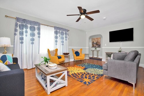 Charming 2BDR 5 min to Cape Fear Hospital!