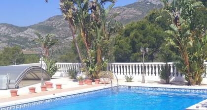 Chalet Villa con Piscina