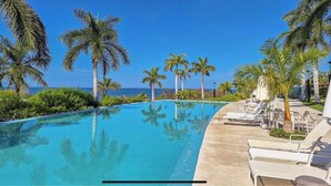 Outdoor pool - luxury 4BR with High-speed WiFi, fitness room and spa at Punta Mita, Nayarit (Corral del Risco)