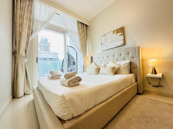 1 bedroom, iron/ironing board, internet, bed sheets