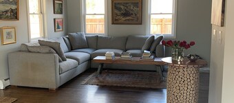 Modern Farmhouse in OB, walk to Beach and Restaurants