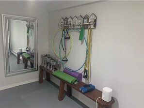 Fitness facility - Modern Farmhouse in OB, walk to Beach and Restaurants (Oak Bluffs)