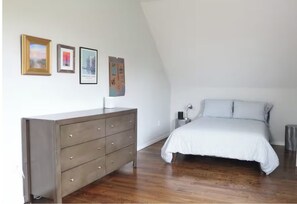 3 chambres, fer et planche à repasser, Wi-Fi, literie fournie