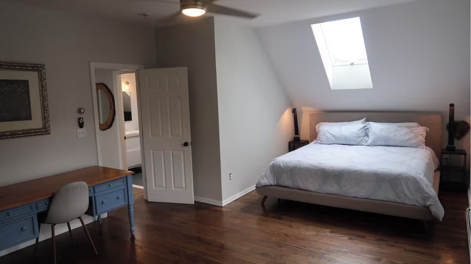3 chambres, fer et planche à repasser, Wi-Fi, draps fournis