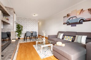 Apartment | 1 bedroom - Sunflower Living by Madeira Sun Travel (Santa Cruz)