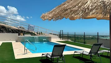 Alberca al aire libre