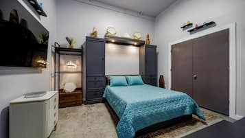 2 habitaciones, escritorio, tabla de planchar con plancha y wifi gratis