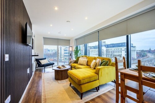 Vibrant Stay in Salford Quays