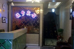 未分类图片，第 4 张，共 26 张，按钮