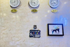 Unclassified image, 4 of 23, button - Yuanmeng Hotel (Shanghai)