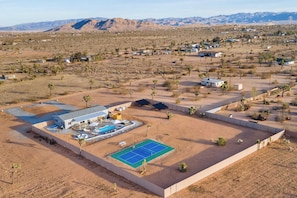 House (4 Bedrooms) | Interior - Pool, Spa, Pickleball & Piano Near Pioneertown Harmony House by Avantstay (Yucca Valley)