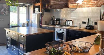 Country house in Jura Grotte de la Caborne du Boeuf close by