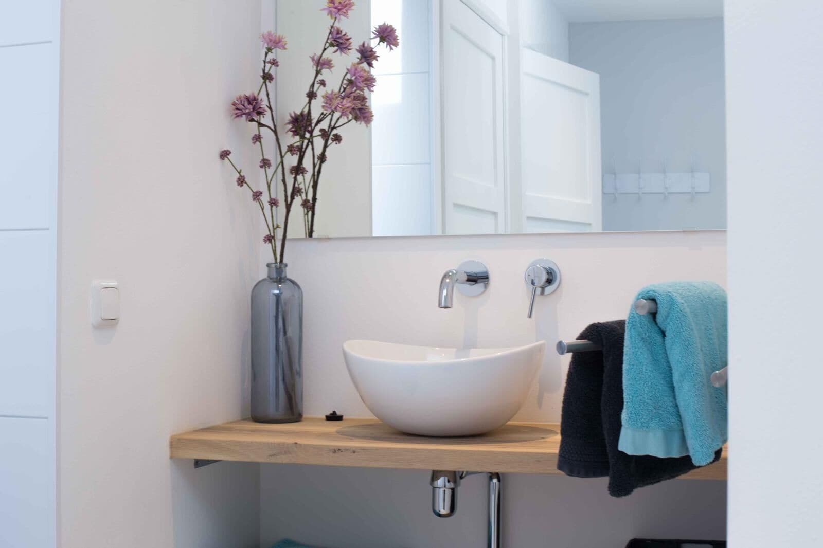 Dusche, Handtücher, Toilettenpapier