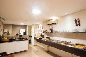 Frokostbuffé er inkludert hver dag