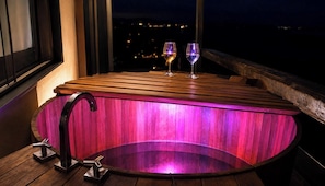 Luxury Cabin, Hot Tub, Mountain View | Private spa tub