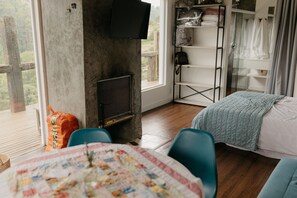 Premium Cabin, Mountain View | Premium bedding, individually decorated, individually furnished - Refugio Marincek - Gonçalves - MG (Gonçalves)