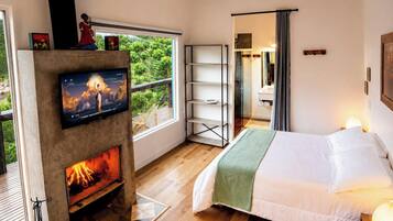 Luxury Cabin, Hot Tub, Mountain View | Premium bedding, WiFi (free), individually decorated