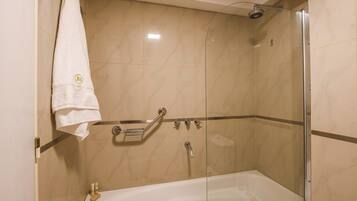 Superior Room, City View | Bathroom | Hair dryer, bidet, towels, soap