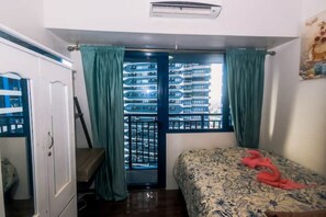 1 habitación, tabla de planchar con plancha, wifi y ropa de cama 