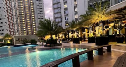 2-3BR 4 Room 2CR Air condo Luxury life Swim Gym300