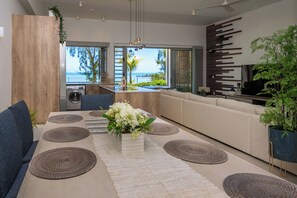 Dining - OCEAN apartment, waterfront, Grand Gaube (Grand Gaube)