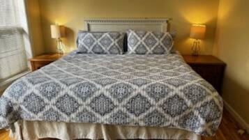 3 chambres, fer et planche à repasser, lit parapluie, Wi-Fi gratuit