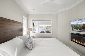 2 makuuhuonetta, silitysrauta/-lauta, Wi-Fi, vuodevaatteet