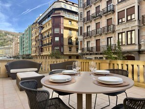 Unclassified image, 4 of 32, button - Aura - The Rentals Collection (San Sebastián)