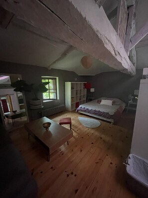 3 quartos, Wi-Fi, roupa de cama