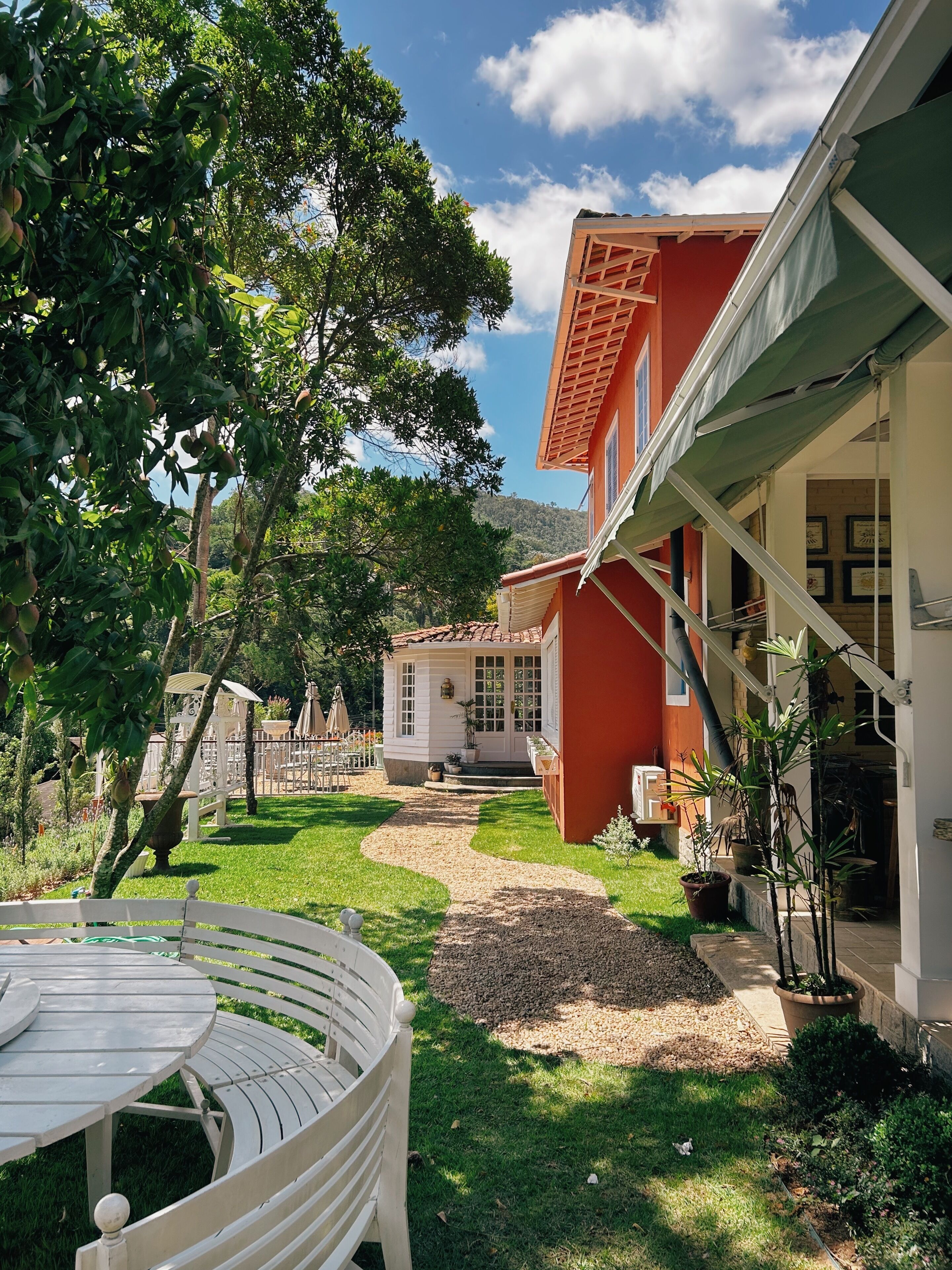 Fachada da propriedade