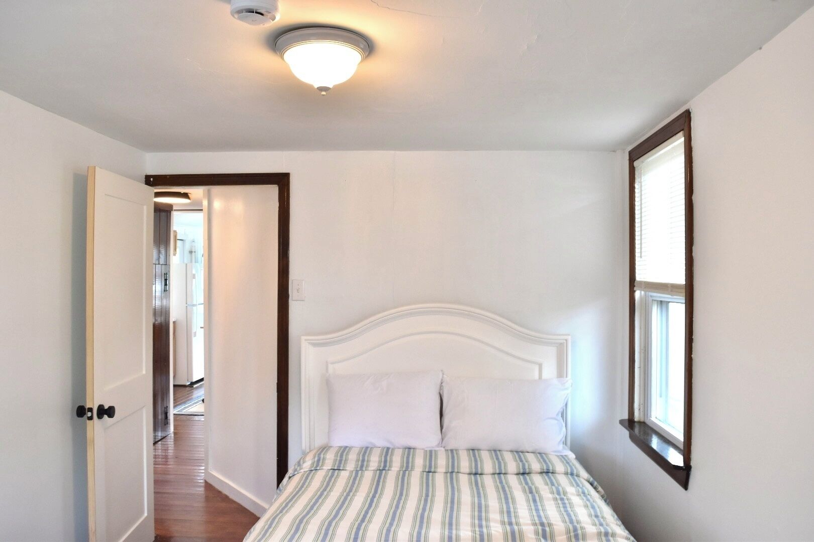 3 bedrooms, iron/ironing board, free WiFi