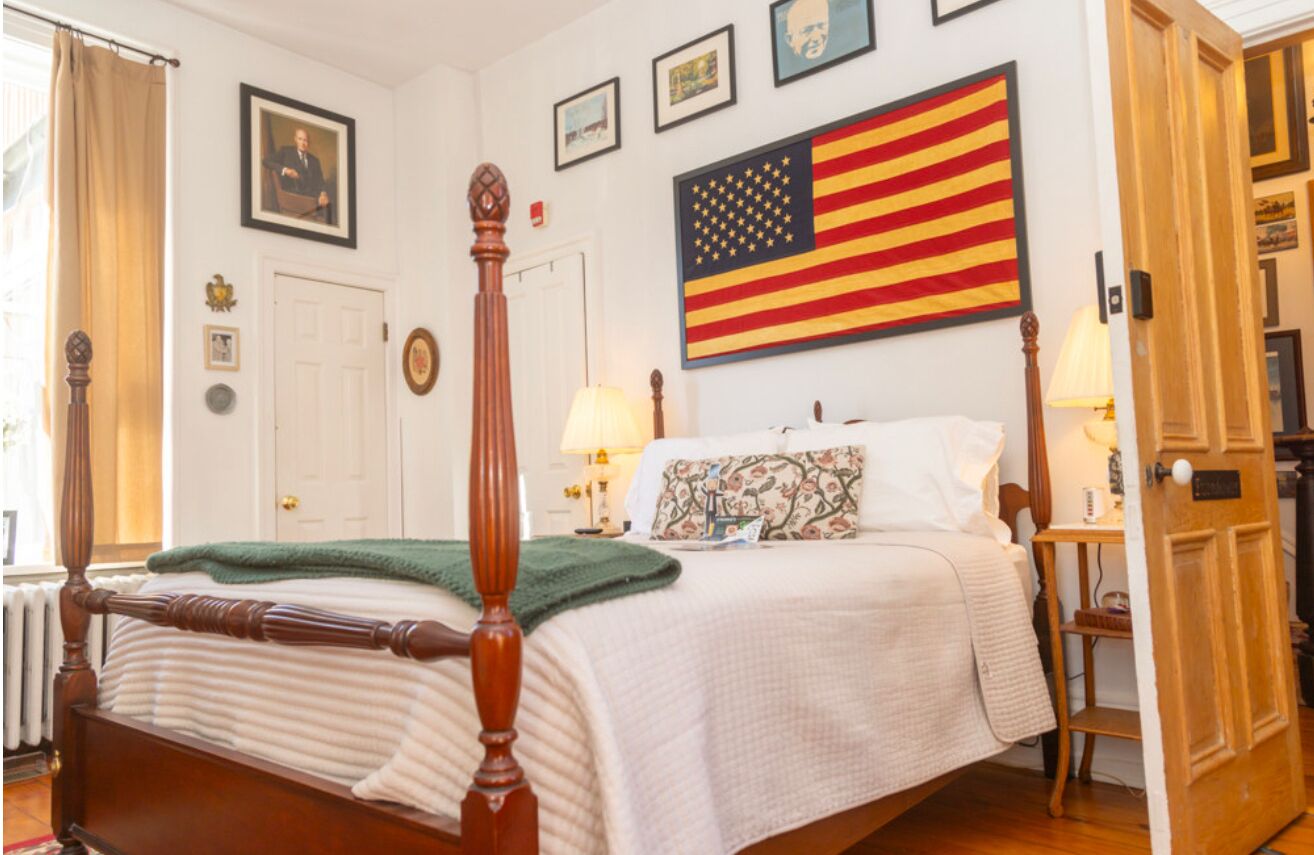 1 chambre, fer et planche à repasser, Wi-Fi, literie fournie