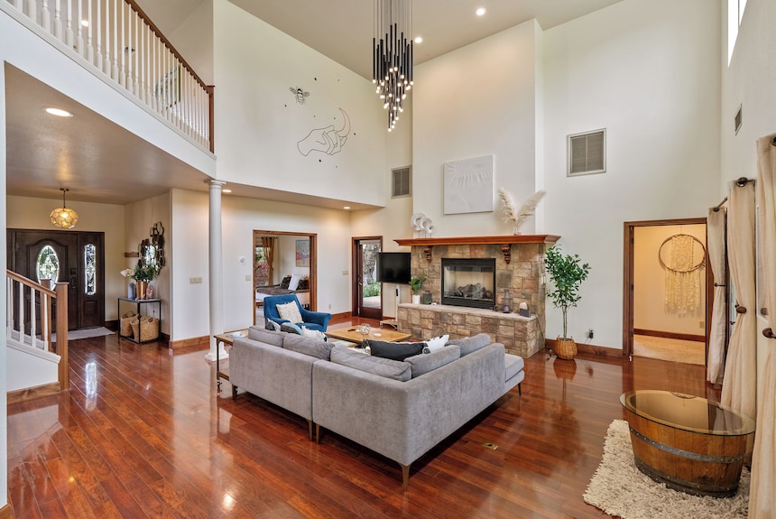 Hive House @Castoro | Luxury Winery Stay + Ev - Templeton, CA