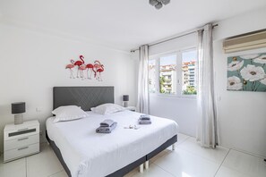 2 bedrooms, iron/ironing board, travel cot, free WiFi - 4 PIECES BALCON, MARTINEZ A3B130 (Cannes)