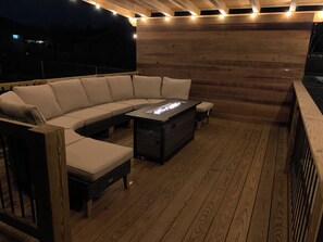 Terrace/patio - Gorgeous house in Louisville, Kentucky, near Churchill Downs perfect for Derby! (Louisville)