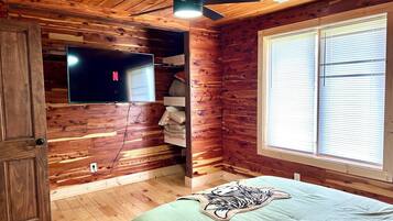 4 soverom, wi-fi (inkludert) og sengetøy