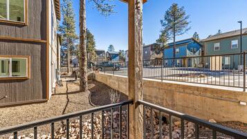 House, 2 Queen Beds, Balcony, Mountain View (Butler Flagstaff) | View from room