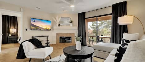 เตาผิง, แท่นต่อเครื่องเล่น MP3