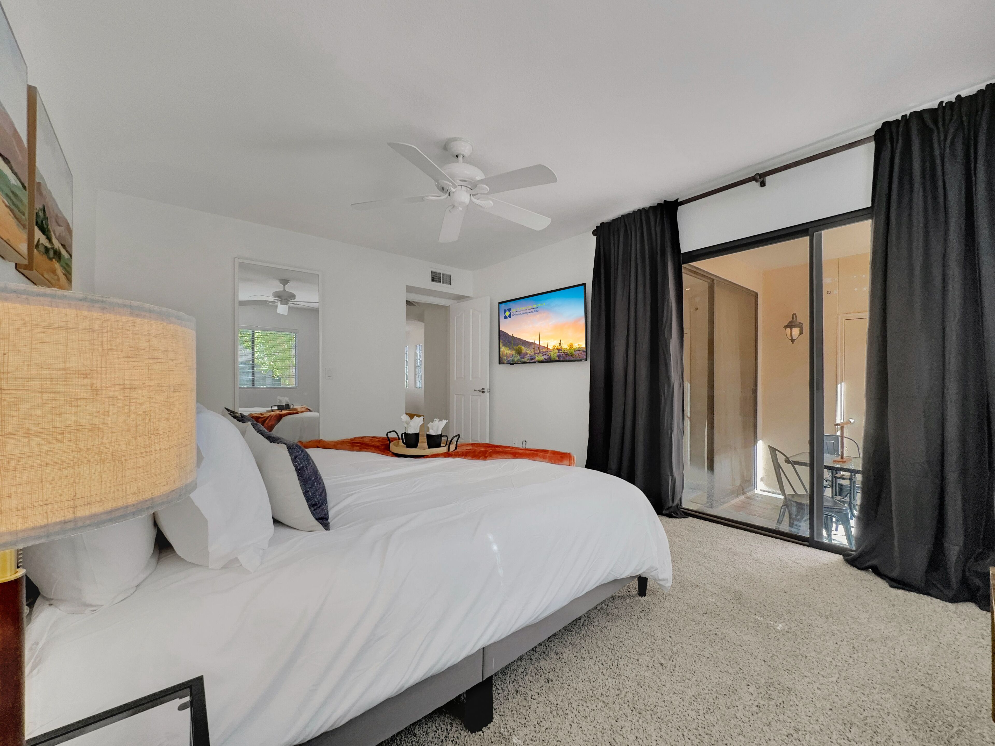 Condo, 1 King Bed with Sofa bed, Pool Access, City View (Camelback #102 Phoenix) | 1 bedroom, individually decorated, individually furnished